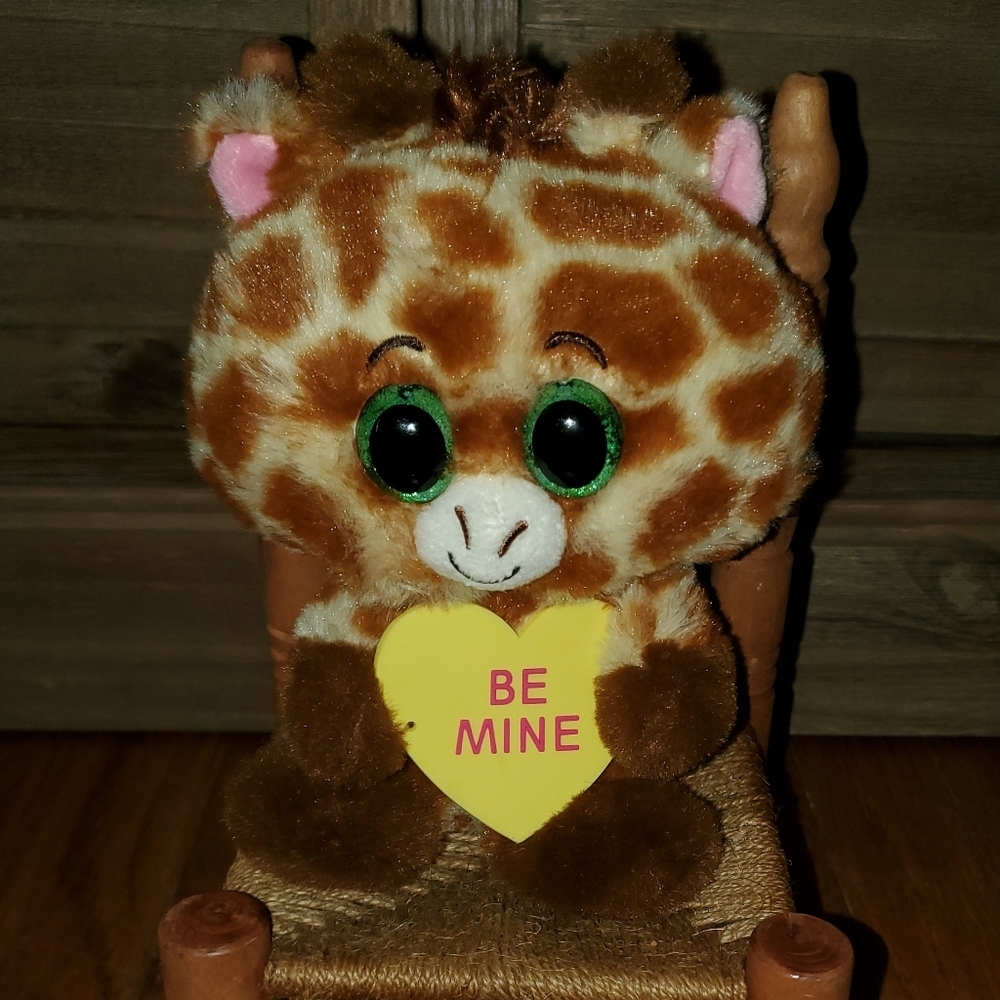 Be Mine Giraffe